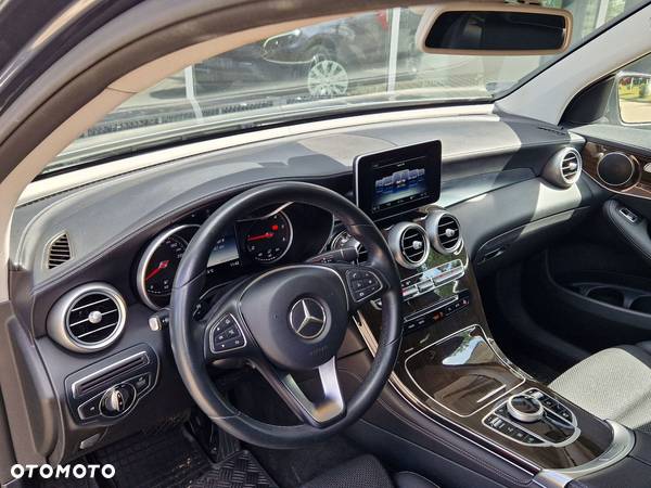 Mercedes-Benz GLC 220 d 4-Matic - 10