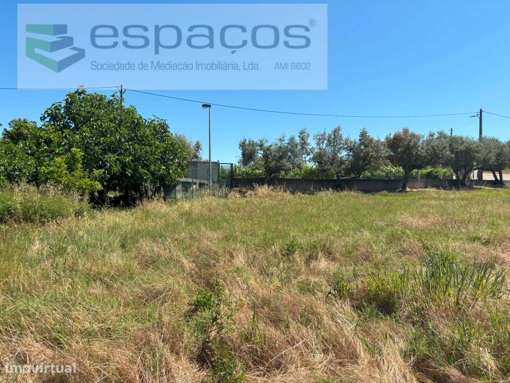 Terreno Perímetro urbano - Grande imagem: 1/13