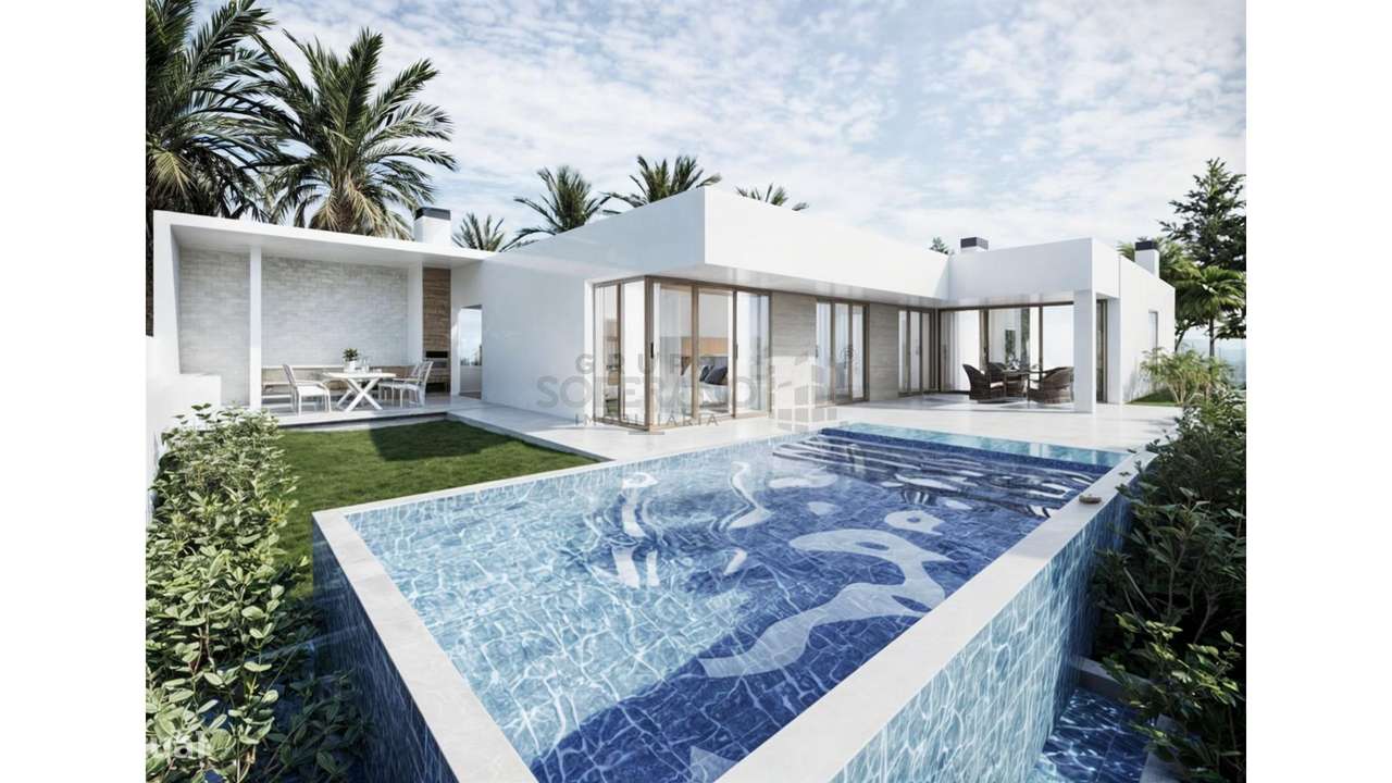 Moradia Isolada T3 em Sesimbra com piscina-20