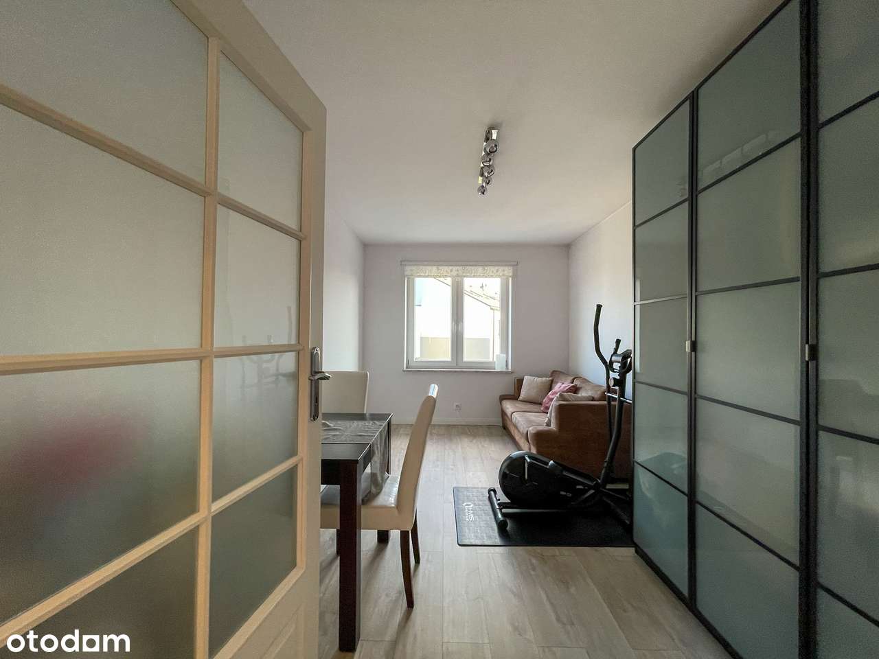 Stylowy i przestronny dom | 3 niezależne pokoje | ogród | garaż-14