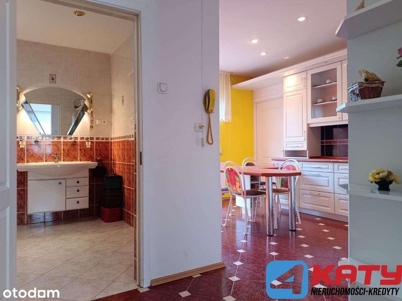 Dom - mieszkalno - handlowo - usługowy w centrum-1