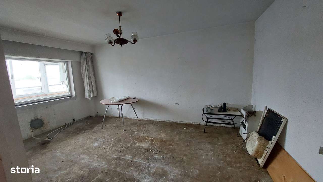 Bdul Traian / Zona Peny apartament 2 camere decomandat-4
