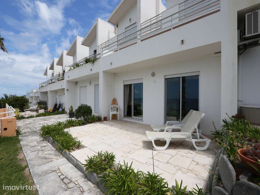 Moradia T3 em condomínio com piscina com a melhor vista para a Prai...-40