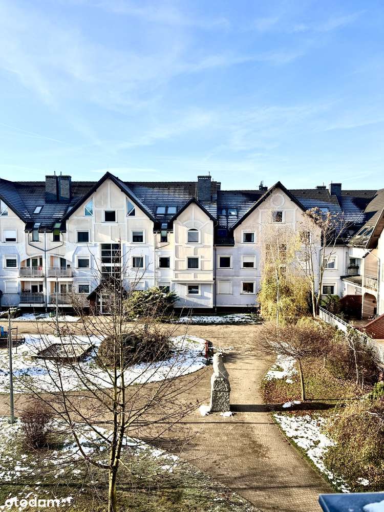 KARŁOWICE- 4 pok. z balkonem, klimatyzacja, garaż - Pełny obrazek: 1/20