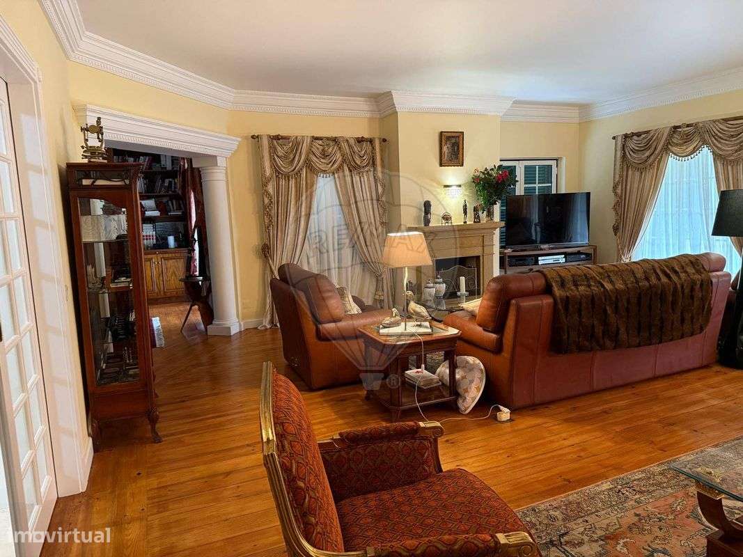 Moradia T5 para venda - Grande imagem: 4/50