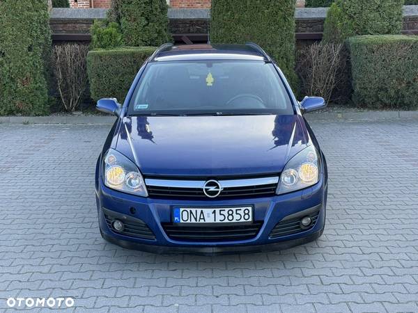 Opel Astra III 1.9 CDTI Cosmo - 10