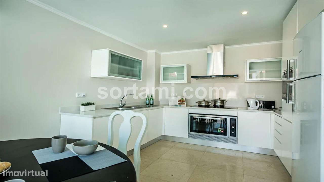 Moradia Isolada T8 Venda em Albufeira e Olhos de Água,Albufeira - Grande imagem: 3/17