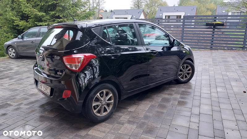 Hyundai i10 1.2 Fifa World Cup Edition - 4