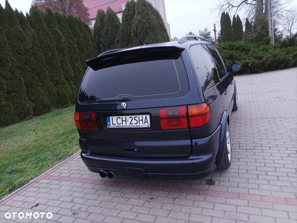 Volkswagen Sharan - 4