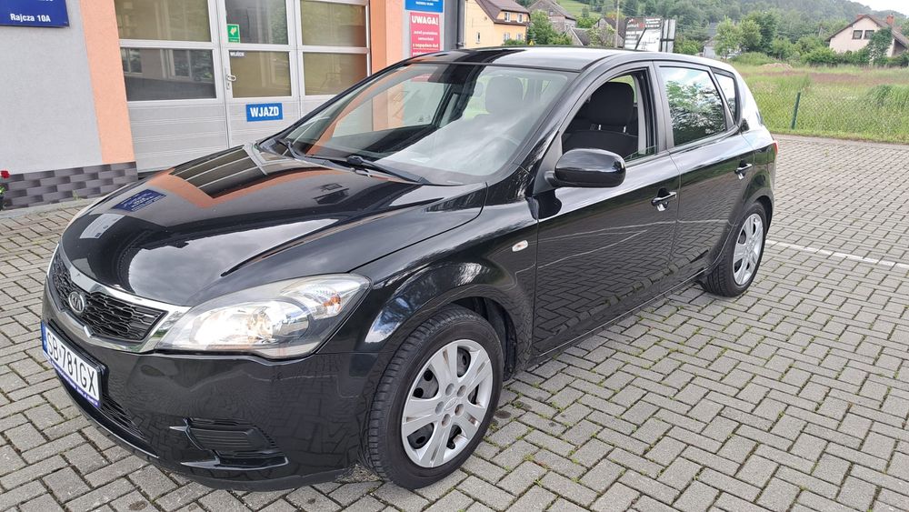 Kia Ceed I 2010