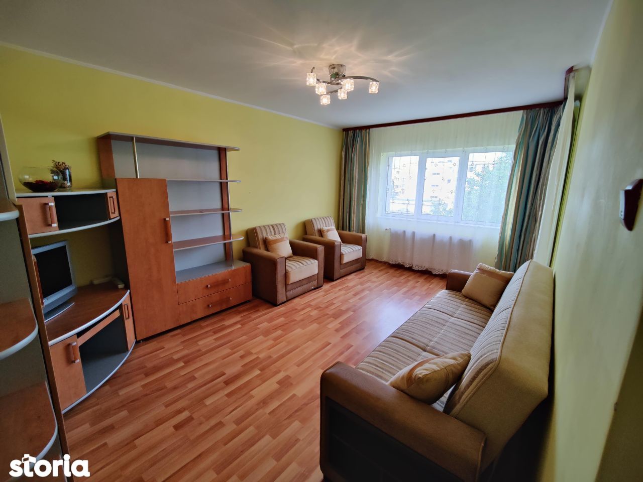 Tudor Vladimirescu: apartament 2 camere, confort 1, decomandat