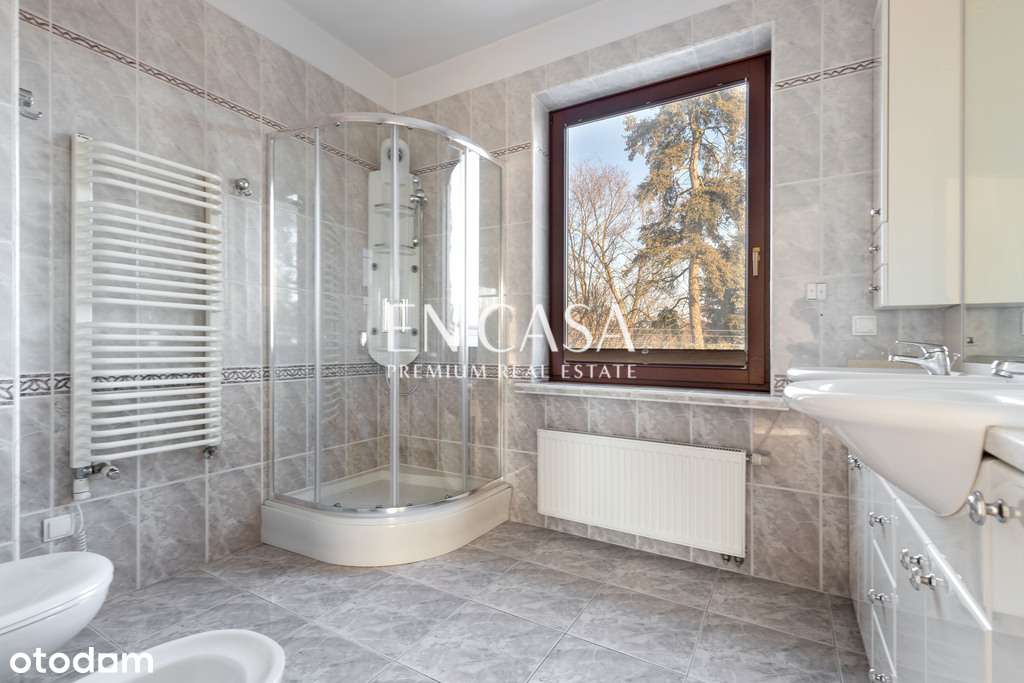 Piękny dom w Konstancinie -Jeziornie-10