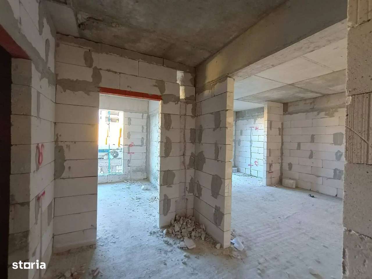 Apartament 2 camere - Imagine principală: 2/12