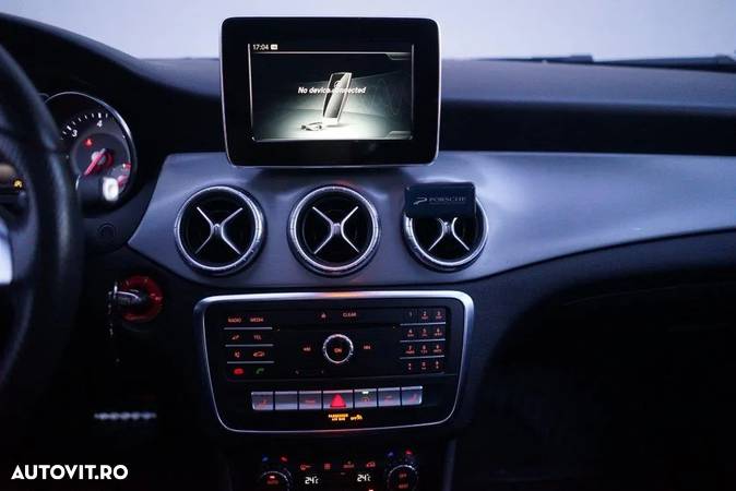 Mercedes-Benz CLA 220 d Aut. - 19