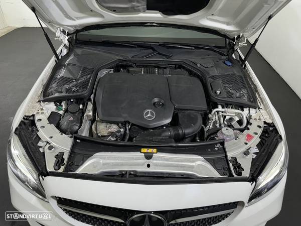 Mercedes-Benz C 300 de AMG Line - 35