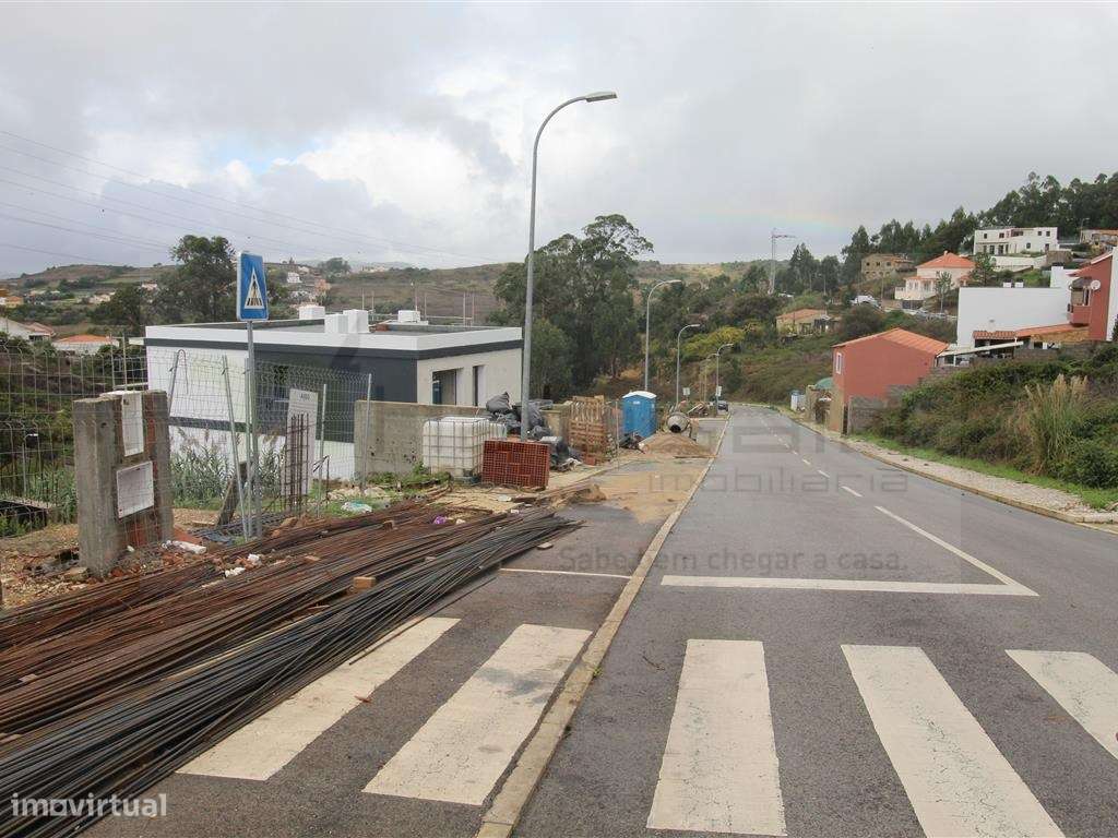 Lote de terreno urbano para construção de moradia - Grande imagem: 5/5