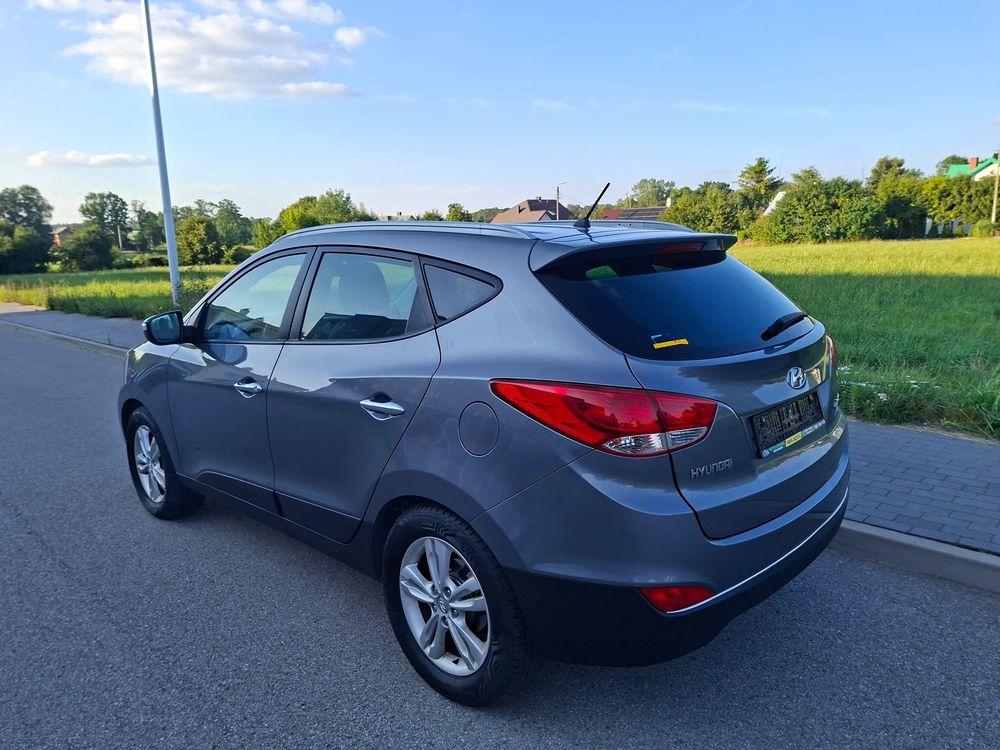 Hyundai ix35 1.6 GDI Premium 2WD 2012