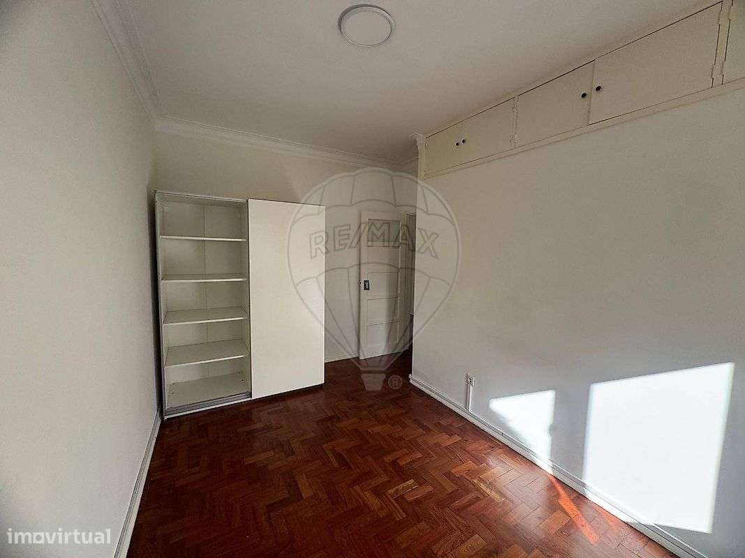 Apartamento T2 para arrendamento - Grande imagem: 3/9