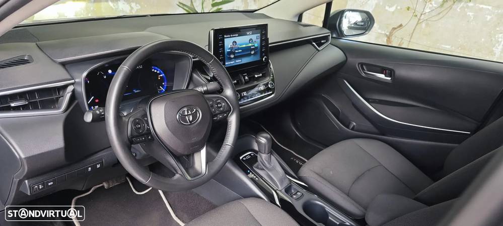 Toyota Corolla SD 1.8 Hybrid Exclusive - 9