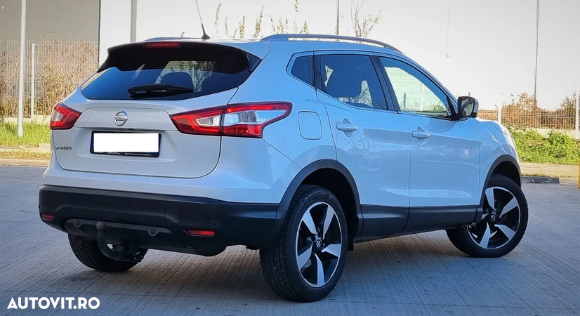 Nissan Qashqai 1.6 DCI Start/Stop Tekna - 4