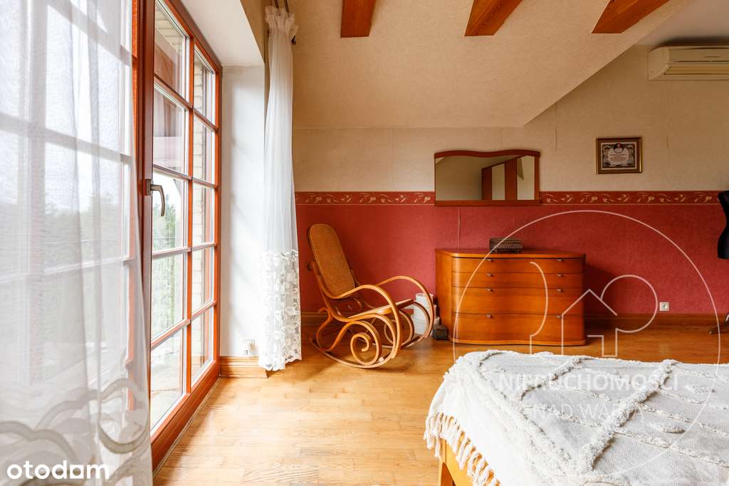 Stylowy dom z malowniczym ogrodem-13