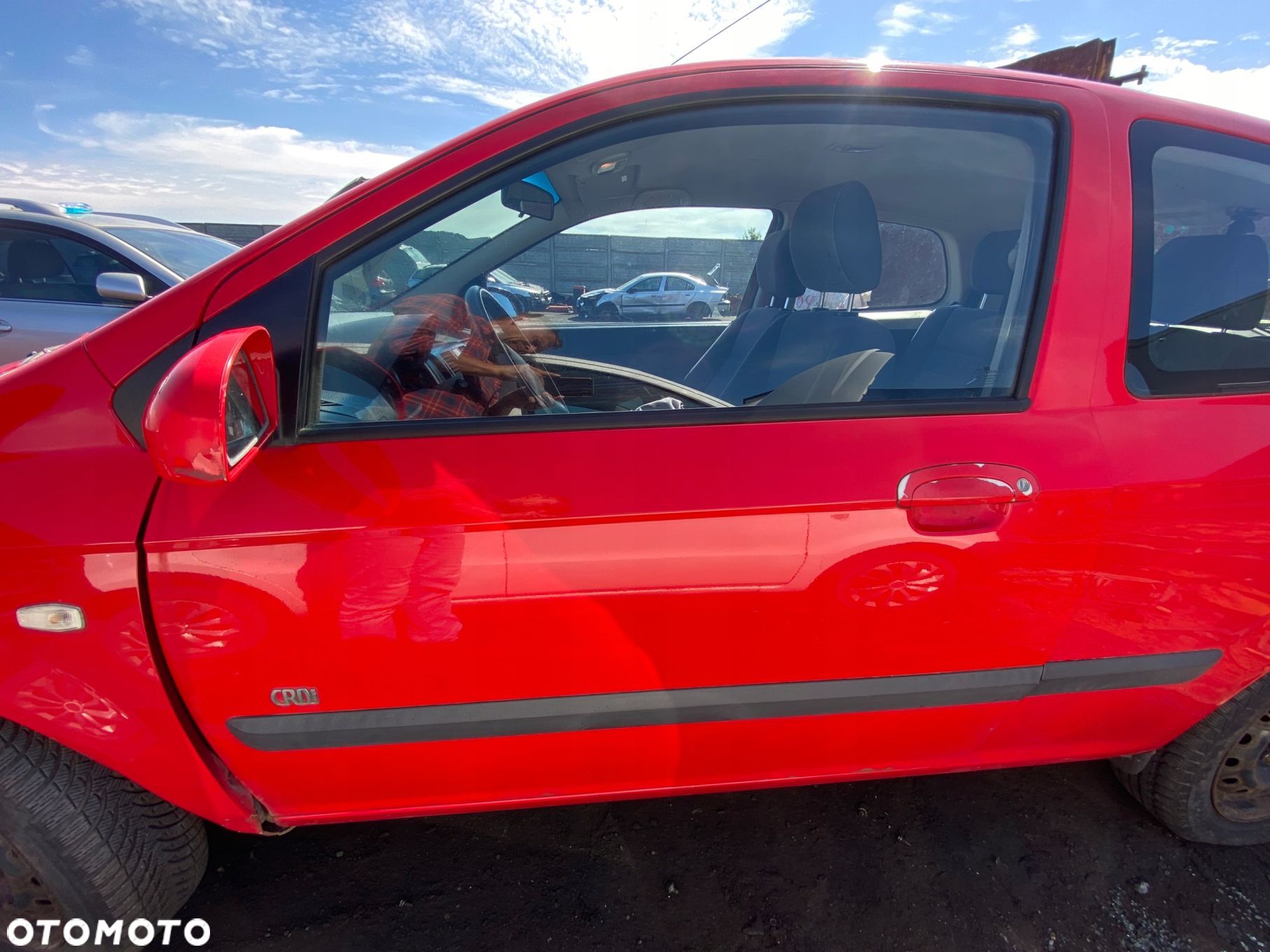 Hyundai GETZ 03-05 DRZWI LEWE PRZÓD PRZEDNIE kod lakieru HL HIP HOP RED 3D - 1