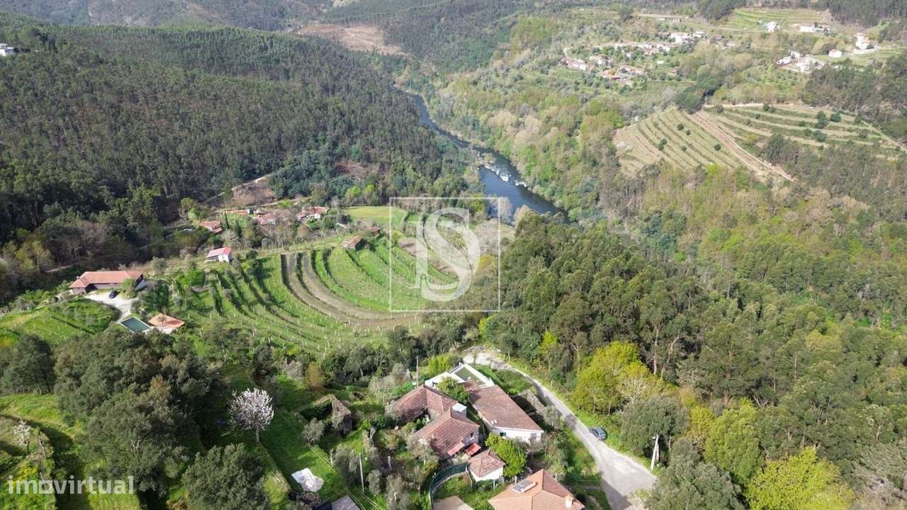 Ruína para reabilitação -  Rebordelo, Amarante - Grande imagem: 3/14