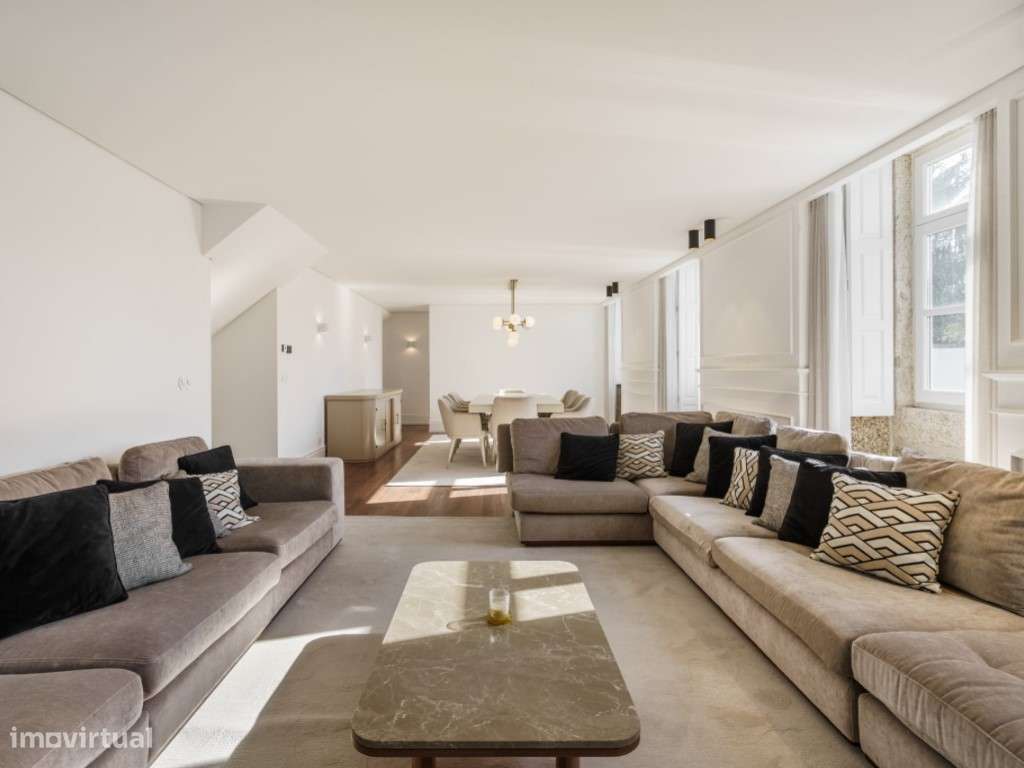 Apartamento T3 de luxo no Centro Histórico de Braga-20