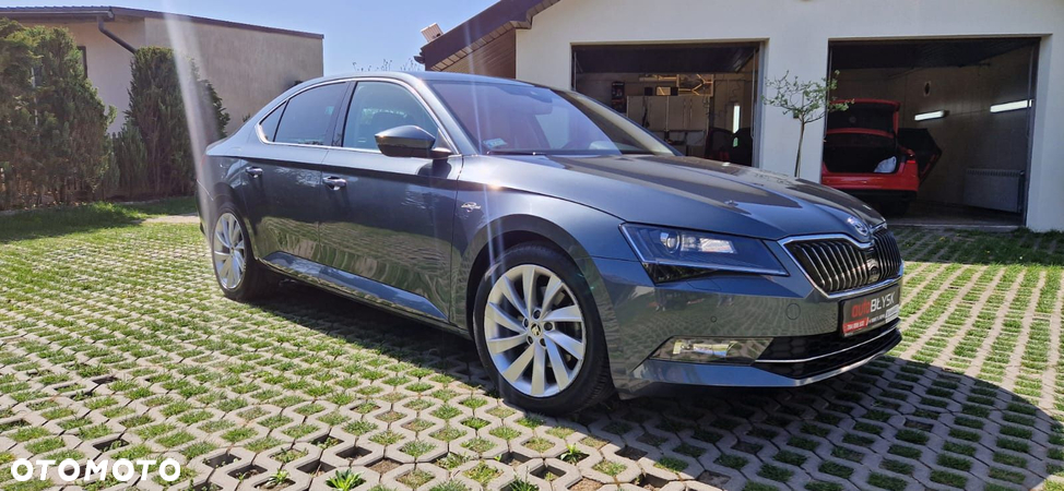 Skoda Superb 2.0 TDI L&K DSG - 7