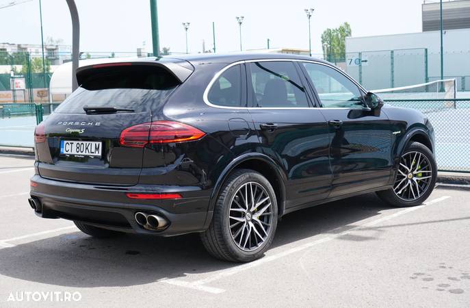 Porsche Cayenne S Hybrid Tiptronic S - 6