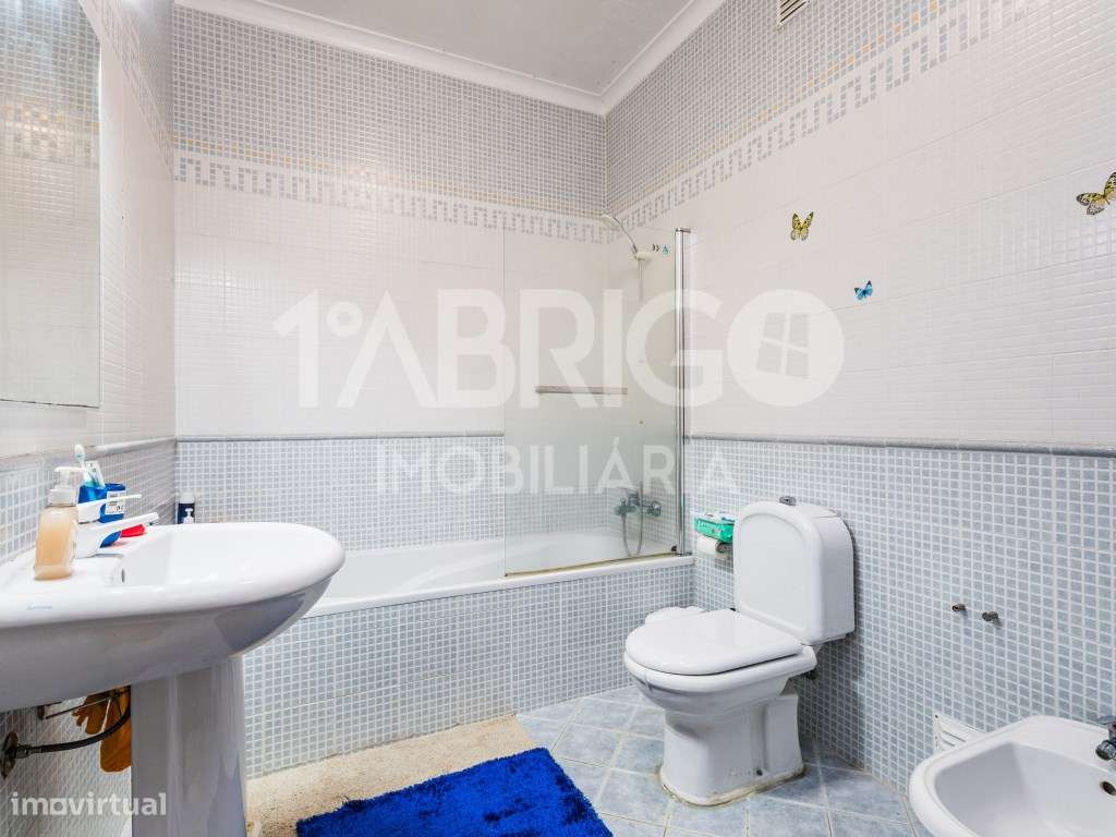 Moradia T3 Remodelada, Embra, Marinha Grande-23