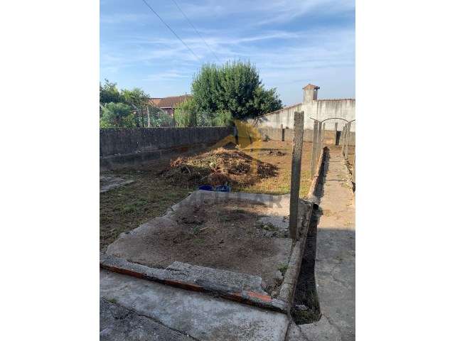 Moradia T3-9