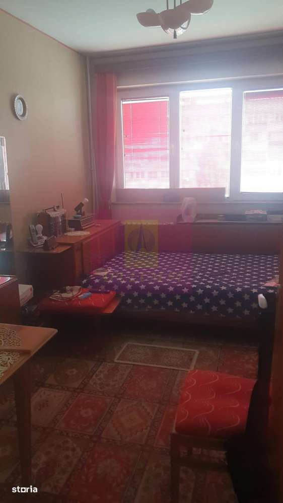Ap 3 camere , Uverturii, metrou Lujerului - pret imbatabil