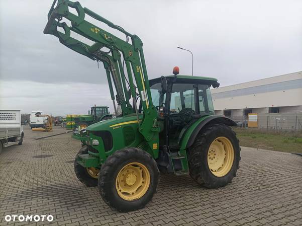 John Deere 5090R - 1