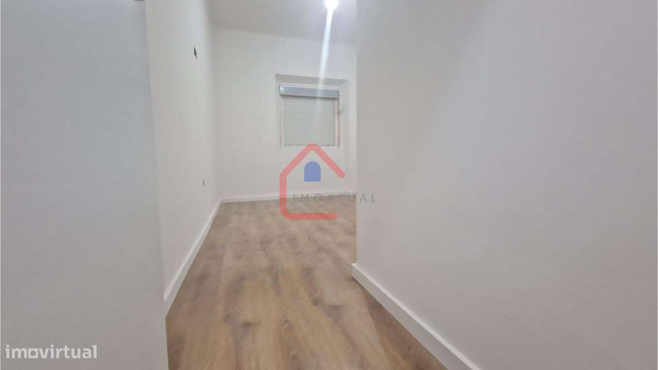 Apartamento T2 em Portugal-6