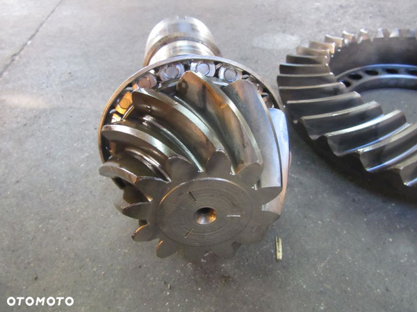 Atak z talerzem talerz przód 12x33 Massey Ferguson Valtra seria T T183 T174 T194 T214 T234 T254 - 2