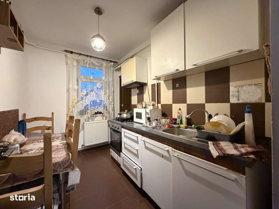 Apartament 3 camere, decomandat, 64mp utili, etaj 3 - Piata Doina - Imagine principală: 5/8