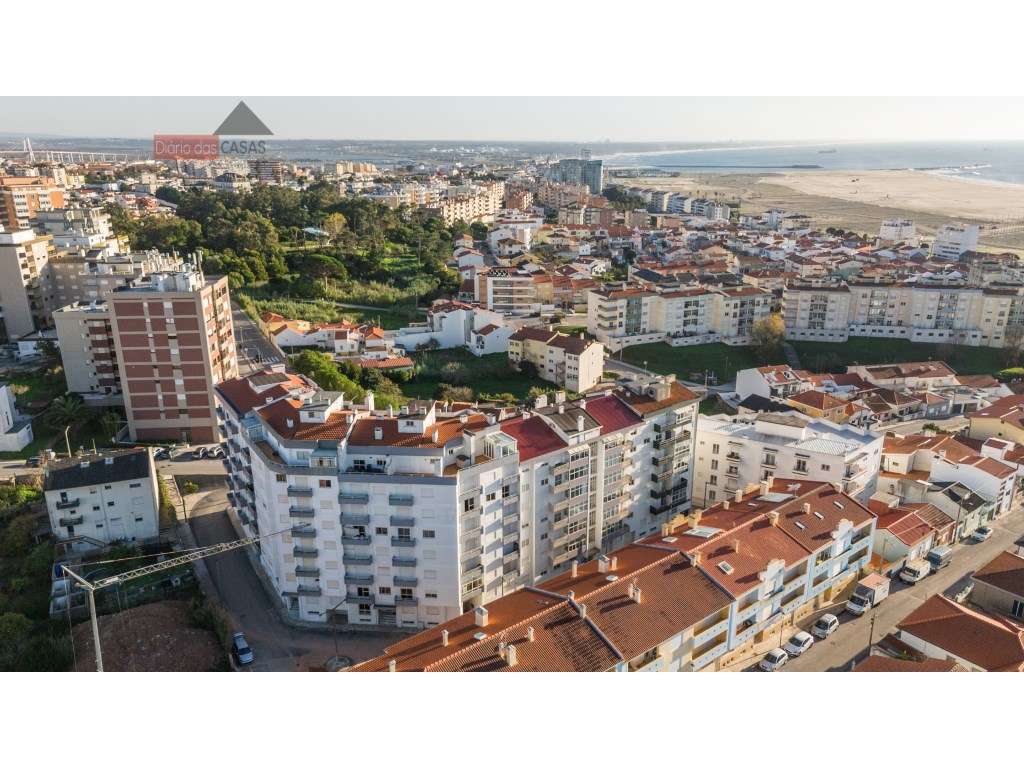Apartamento T2 na Figueira da Foz/Buarcos com vista mar-7