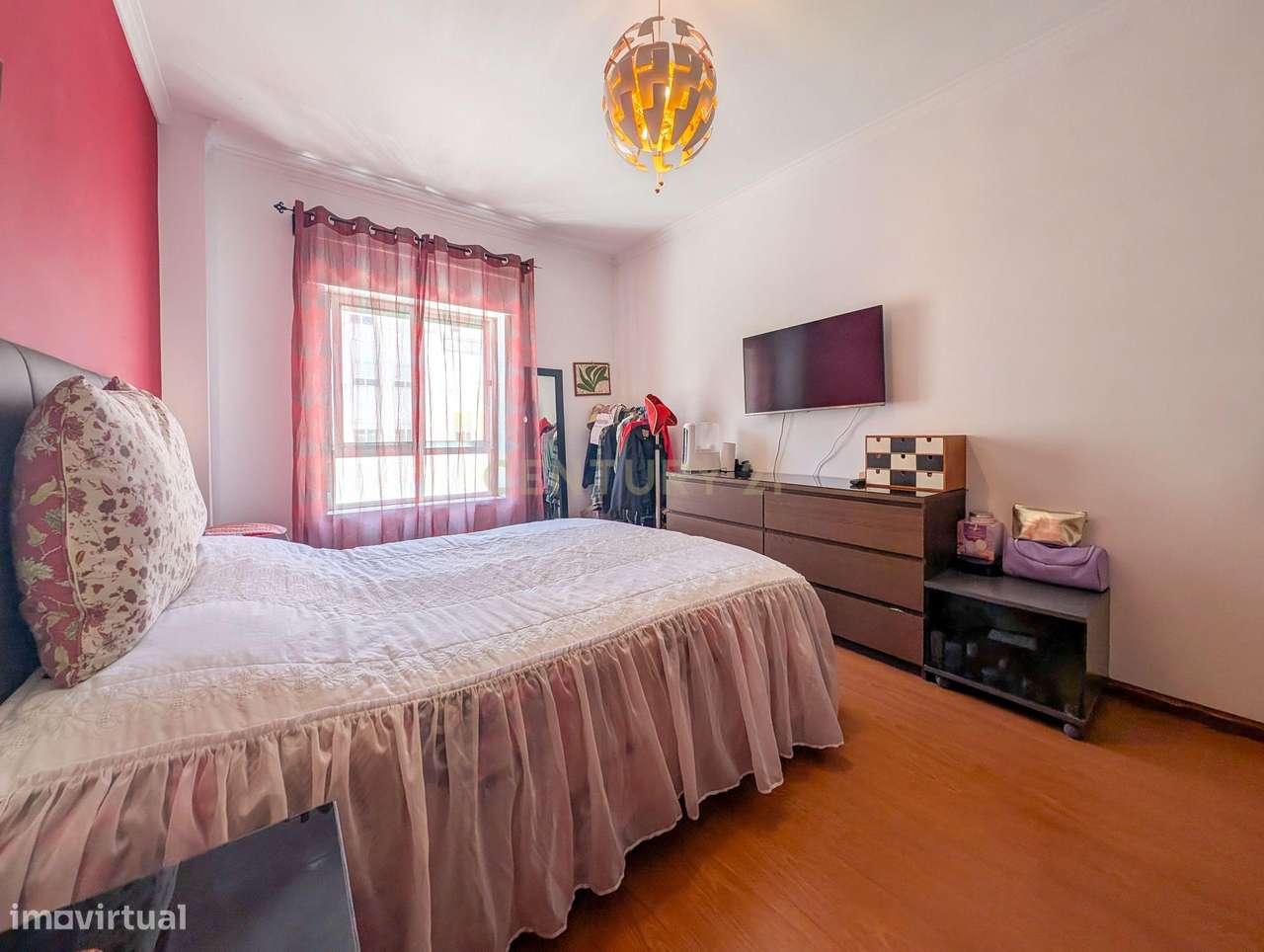 Apartamento de 3 assoalhadas em excelentes estado de conservação.-16