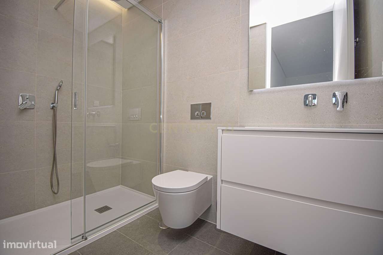 Apartamento T3 em Empreendimento Varandas da Torre em Carcavelos (Nova-16