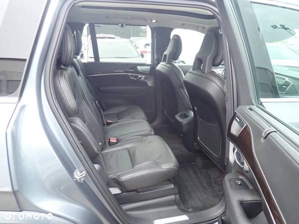 Volvo XC 90 D5 AWD Inscription - 9