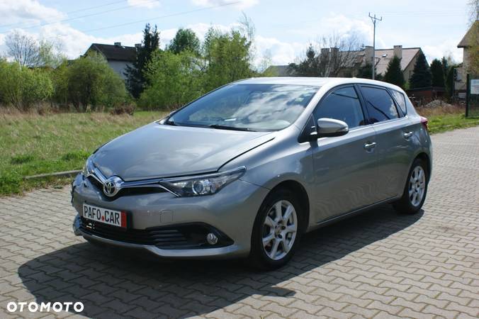 Toyota Auris 1.2 T Dynamic - 1