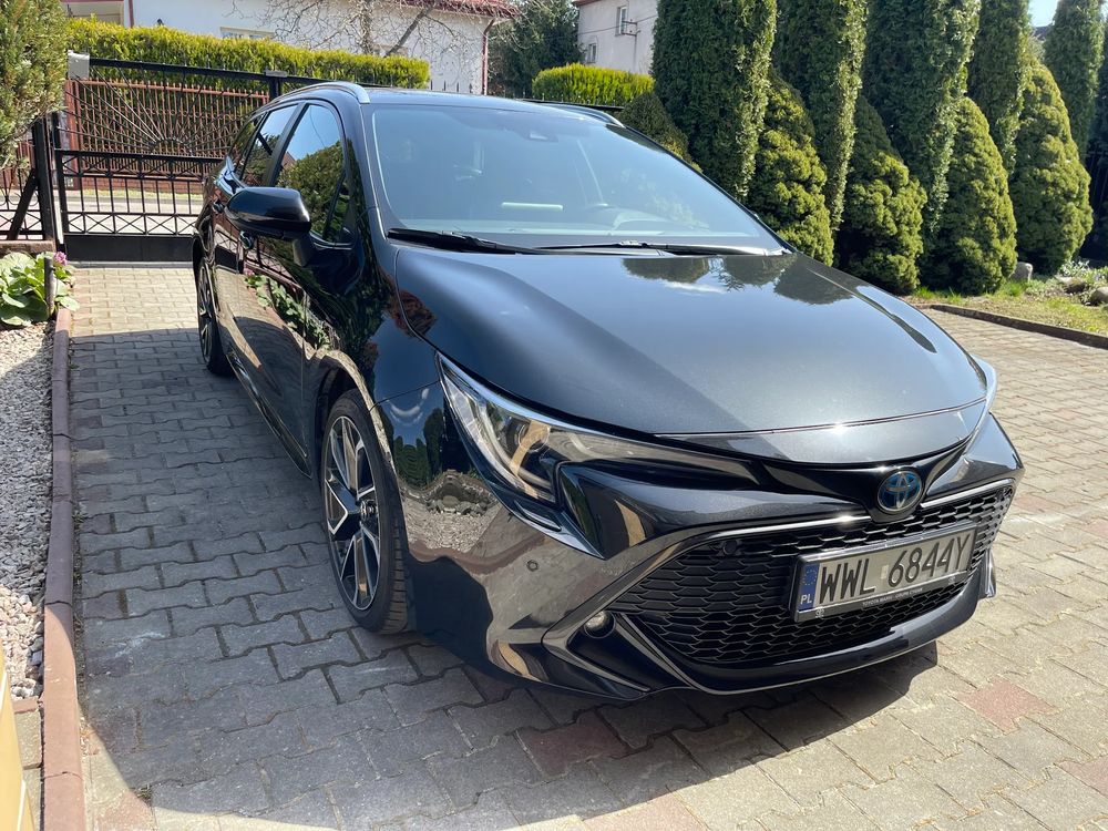 Toyota Corolla Seria E21 1.8 2022