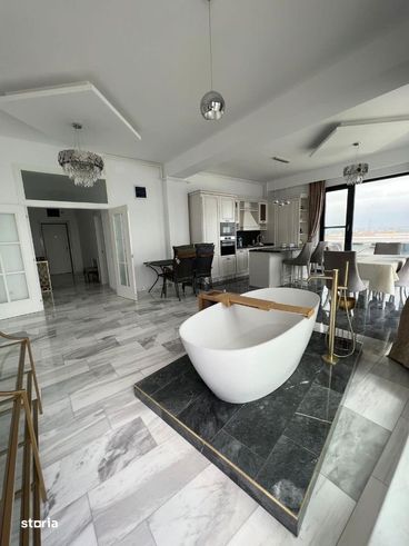 Penthouse mobilat lux , vedere frontală la mare-16
