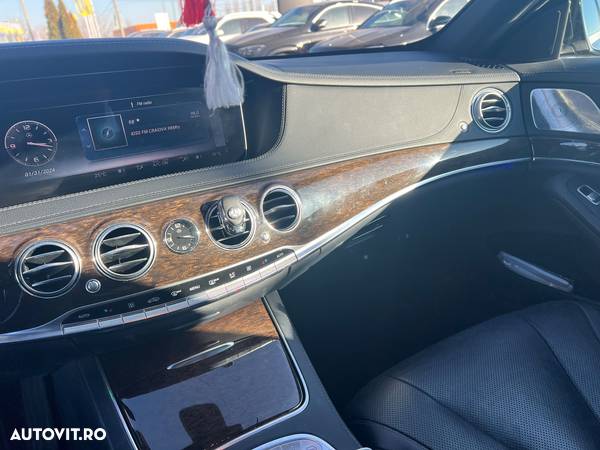 Mercedes-Benz S 350 d 4Matic L 9G-TRONIC - 30