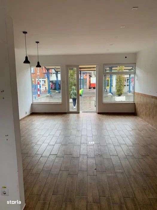 7 Noiembrie - Inchiriere spatiu comercial - B-dul. 22 Decembrie 1989 - Imagine principală: 3/3