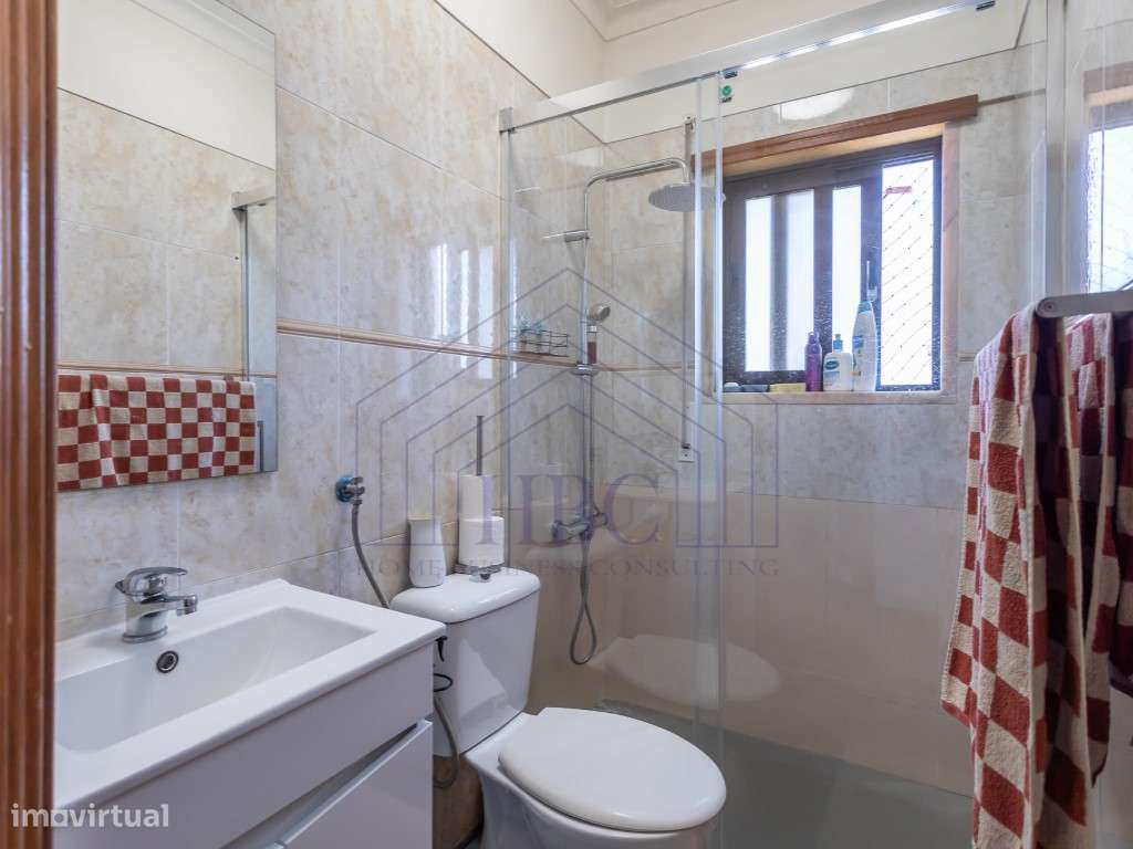 Apartamento T2 em Rio de Mouro - Conforto, Luz Natural e Excelente ...-21