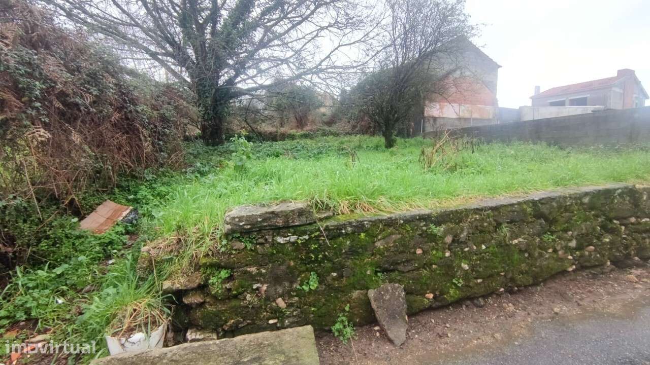 Terreno urbano em São João da Madeira - Grande imagem: 4/8