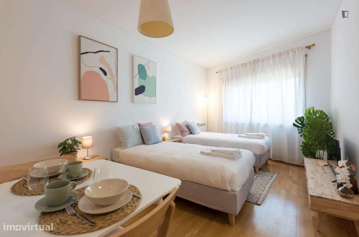 Estúdio - localizado em Massarelos Porto - Grande imagem: 4/10