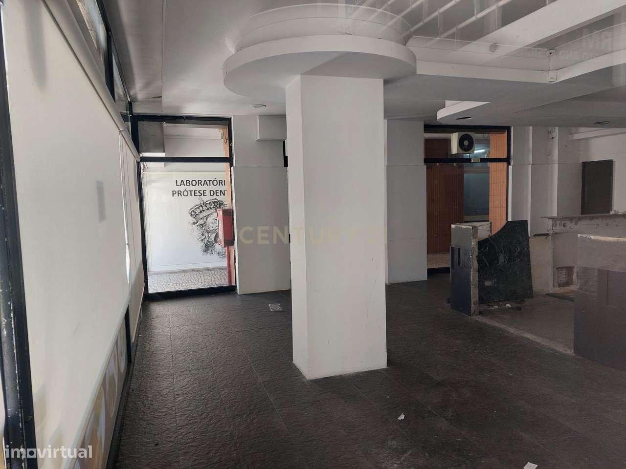 Loja na Areosa, Porto - Grande imagem: 5/6